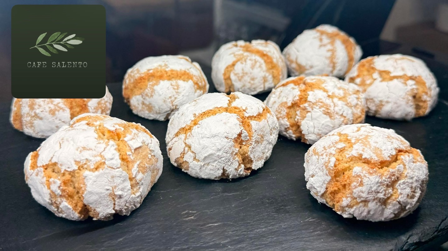 Lemon & Almond Crinkle Cookies 🍋@cafesalento82Freshly baked and ready to enjoy