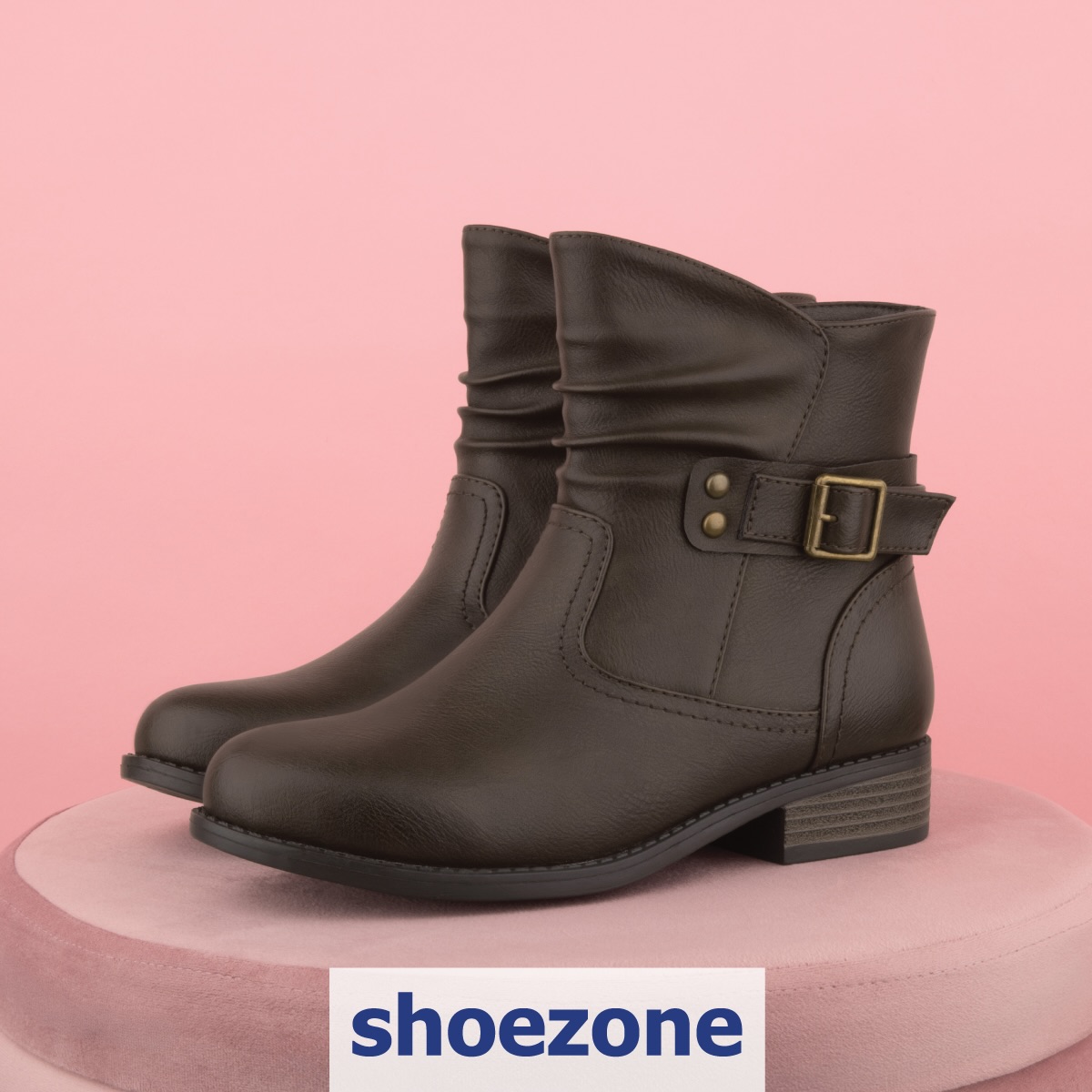 Autumn boots time. #autumn @shoezoneuk